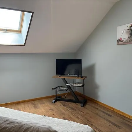 De La Roseraie * Louchy-Montfand